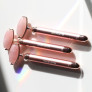 Вибрирующий роллер для лица Skin Gym Rose Quartz Vibrating Lift & Contour Beauty Roller